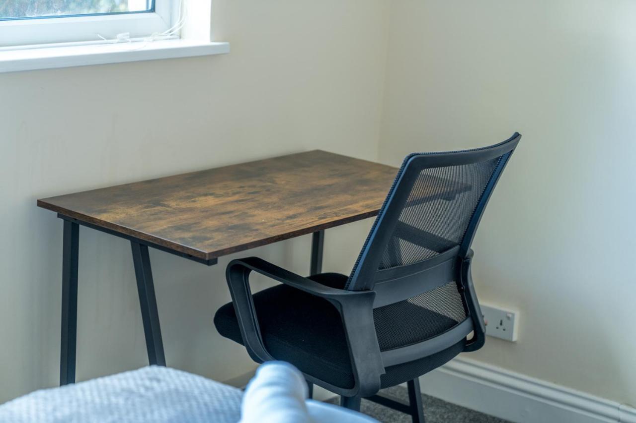 Redhill Surrey 2 Bedroom Pet Friendly Apartment By Sublime Stays 외부 사진